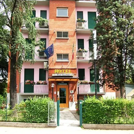 Tuscolano Hotel 2*