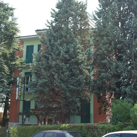 Tuscolano 2* Bologne