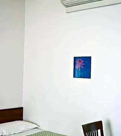 ホテル ツスコラーノ 2*