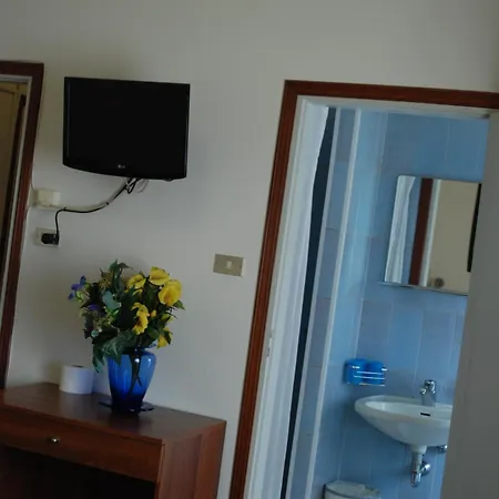 Tuscolano 2* בולוניה