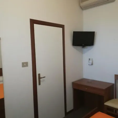 Hotel Tuscolano