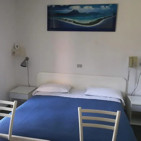 Hotel Tuscolano 2*