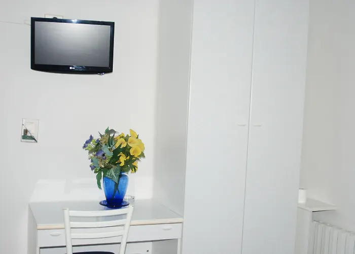 Tuscolano 2* Bolonia