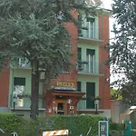 Hotel Tuscolano Bolonia