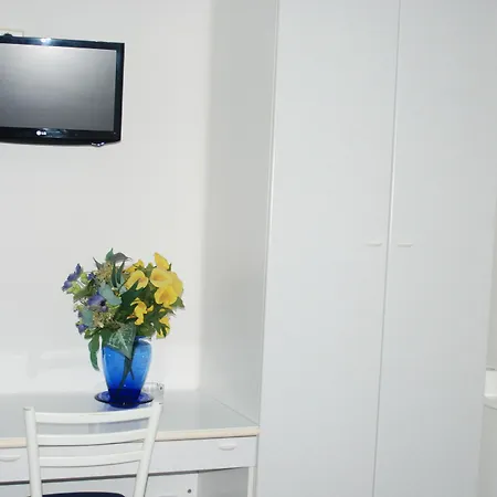 Tuscolano 2* Bolonya