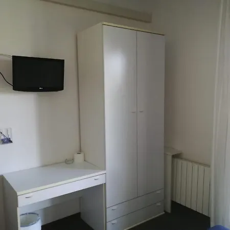 Tuscolano Szálloda 2*