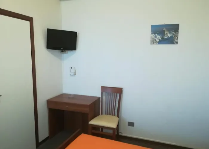 Szálloda Tuscolano 2*